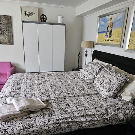 Namastee Aan Zee Bed & Breakfast Vlissingen Bagian luar foto